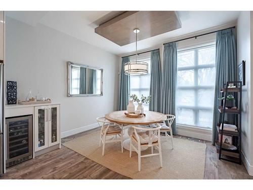 4202 19 Street Sw, Calgary, AB - Indoor Photo Showing Dining Room