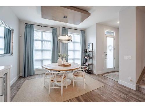 4202 19 Street Sw, Calgary, AB - Indoor Photo Showing Dining Room