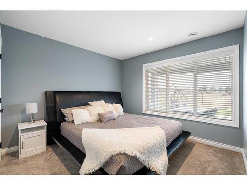 1457 Aldrich Place, Carstairs, AB - Indoor Photo Showing Bedroom