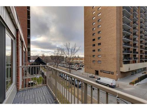 401-1331 15 Avenue Sw, Calgary, AB - Outdoor With Balcony