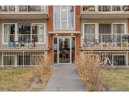 401-1331 15 Avenue Sw, Calgary, AB - Outdoor With Balcony