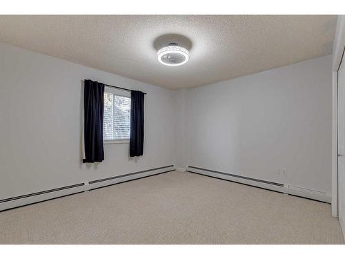 401-1331 15 Avenue Sw, Calgary, AB - Indoor Photo Showing Other Room