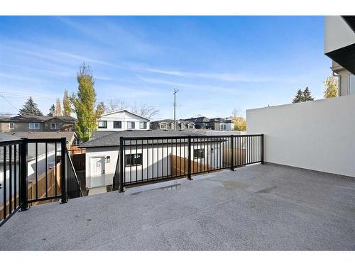 2210 33 Street Sw, Calgary, AB - Outdoor With Exterior