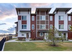 202 Harvest Grove Walk NE Calgary, AB T3K 3X3