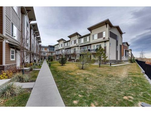 202 Harvest Grove Walk Ne, Calgary, AB - Outdoor With Facade