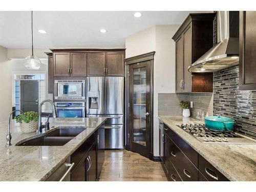 110 Ascot Crescent Sw, Calgary, AB - Indoor Photo Showing Kitchen With Stainless Steel Kitchen With Double Sink With Upgraded Kitchen