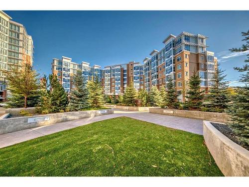 601-16 Varsity Estates Circle Nw, Calgary, AB - Outdoor With Facade