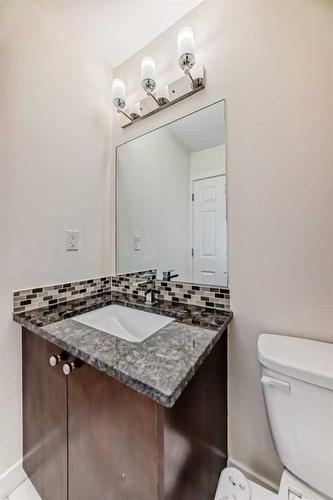 148 Castlegreen Close Ne, Calgary, AB - Indoor Photo Showing Bathroom