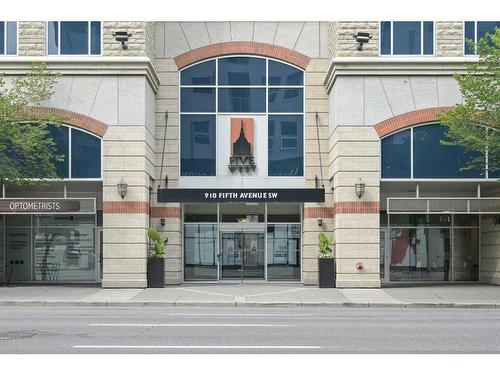 1607-910 5 Avenue Sw, Calgary, AB - Outdoor