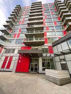 706-10 Brentwood Common NW Calgary, AB T2L 2L6