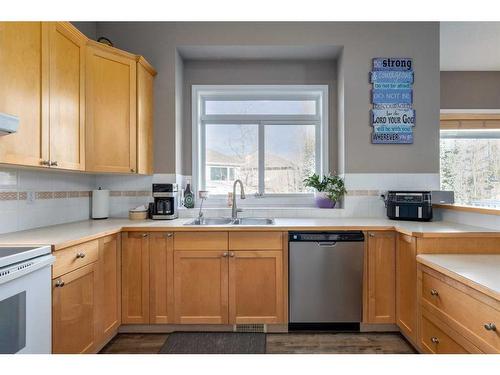 129 Mt Douglas Green Se, Calgary, AB - Indoor Photo Showing Kitchen With Double Sink