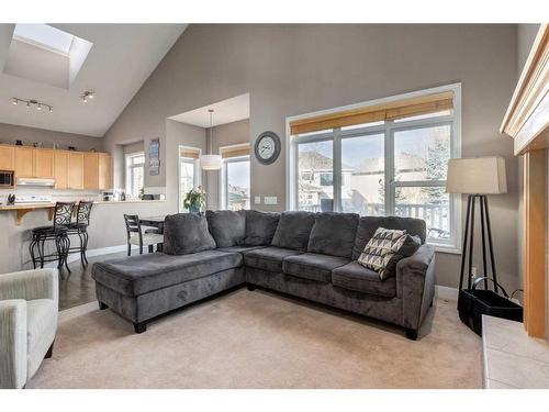 129 Mt Douglas Green Se, Calgary, AB - Indoor Photo Showing Living Room