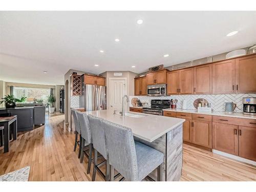 115 Silverado Range Close Sw, Calgary, AB - Indoor Photo Showing Kitchen