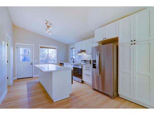 67 Cimarron Drive, Okotoks, AB - Indoor Photo Showing Kitchen