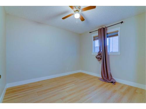 67 Cimarron Drive, Okotoks, AB - Indoor Photo Showing Other Room