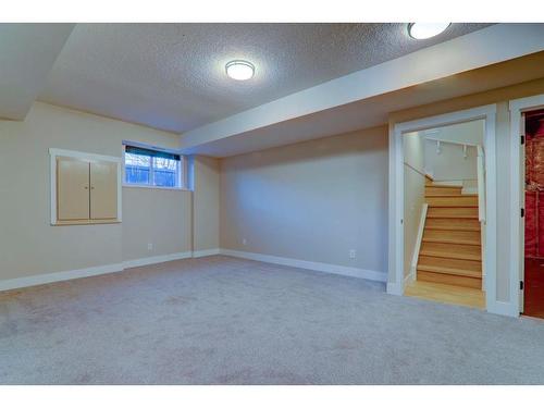 67 Cimarron Drive, Okotoks, AB - Indoor Photo Showing Other Room