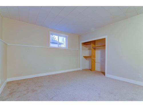 67 Cimarron Drive, Okotoks, AB - Indoor Photo Showing Other Room