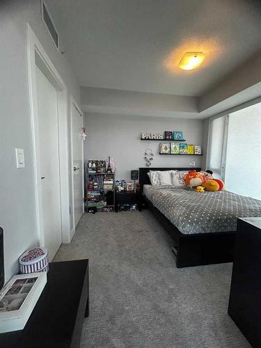 803-888 4 Avenue Sw, Calgary, AB - Indoor Photo Showing Bedroom