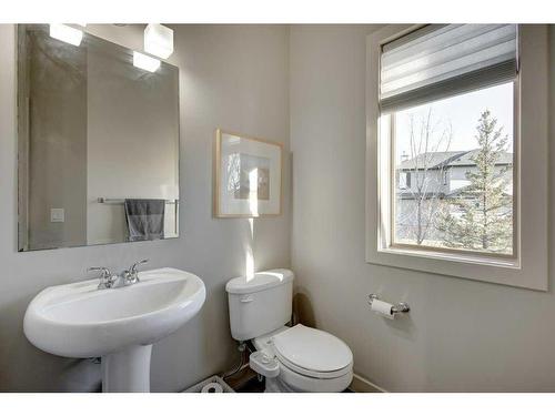 14 Chapalina Green Se, Calgary, AB - Indoor Photo Showing Bathroom