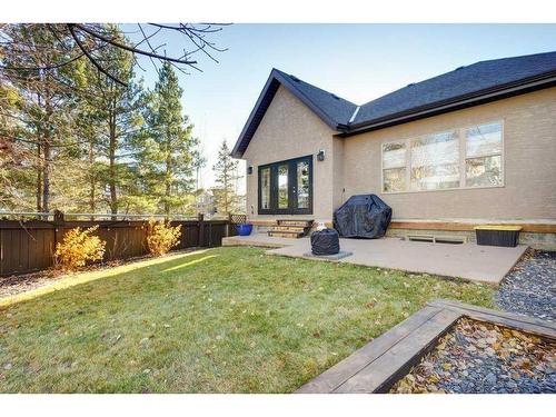 14 Chapalina Green Se, Calgary, AB - Outdoor