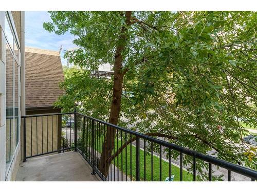 1303 7 Street Sw, Calgary, AB - Outdoor With Balcony