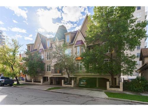 1303 7 Street Sw, Calgary, AB - Outdoor With Facade