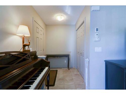 326 Legacy Village Way Se, Calgary, AB - Indoor Photo Showing Other Room