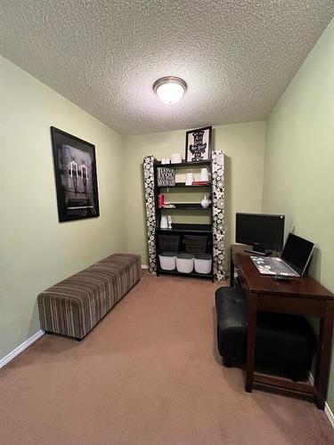 802 Prairie Sound Circle Nw, High River, AB - Indoor Photo Showing Other Room