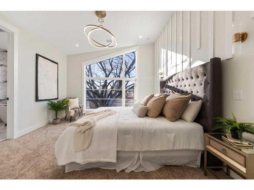 2424 6 Street Ne, Calgary, AB - Indoor Photo Showing Bedroom