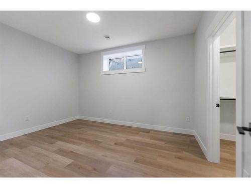 2424 6 Street Ne, Calgary, AB - Indoor Photo Showing Other Room