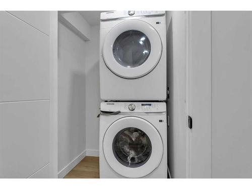 122 Abalone Place Ne, Calgary, AB - Indoor Photo Showing Laundry Room