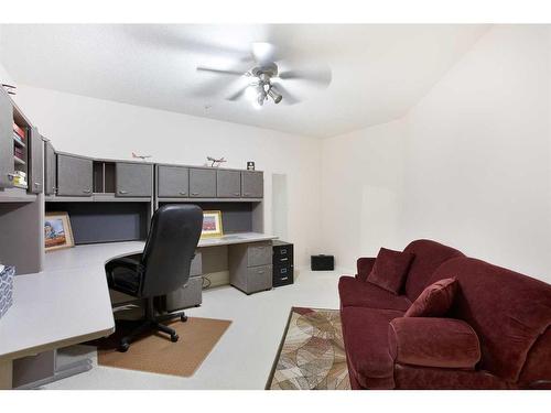 249-8535 Bonaventure Drive Se, Calgary, AB - Indoor Photo Showing Office