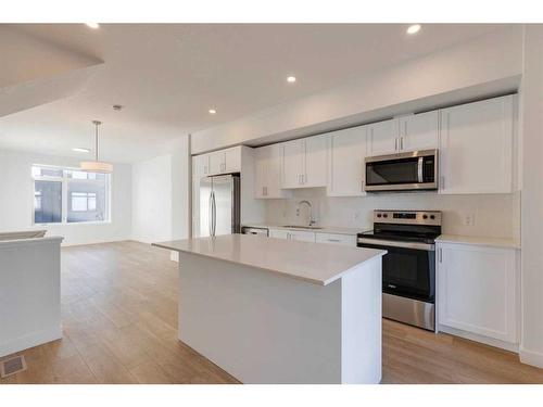 140-8500 19 Avenue Se, Calgary, AB - Indoor Photo Showing Kitchen With Upgraded Kitchen