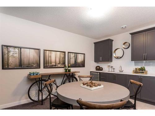 600 Reynolds Crescent Sw, Airdrie, AB - Indoor Photo Showing Dining Room