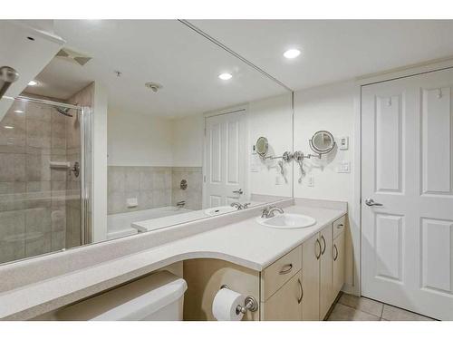 102-1108 6 Avenue Sw, Calgary, AB - Indoor Photo Showing Bathroom