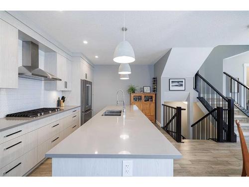 1-138 22 Avenue Ne, Calgary, AB - Indoor Photo Showing Kitchen With Double Sink With Upgraded Kitchen