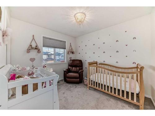 157 Kincora Cove Nw, Calgary, AB - Indoor Photo Showing Bedroom