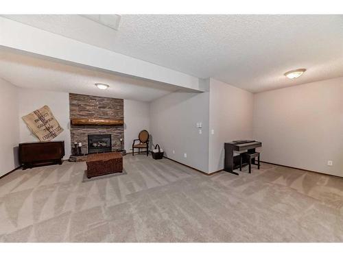 157 Kincora Cove Nw, Calgary, AB - Indoor With Fireplace