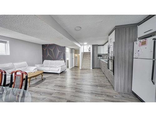 56 Tararidge Drive Ne, Calgary, AB - Indoor