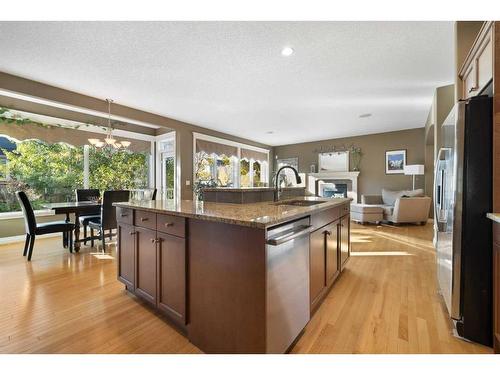 7 Auburn Sound Manor Se, Calgary, AB - Indoor Photo Showing Kitchen