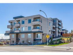 12-30 Shawnee Common SW Calgary, AB T2Y 0R1