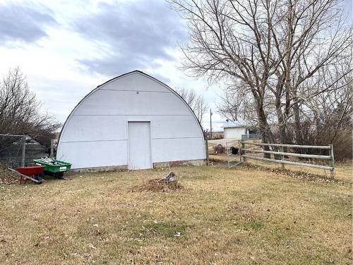 8130 722 Avenue East, Rural Foothills County, AB - Outdoor