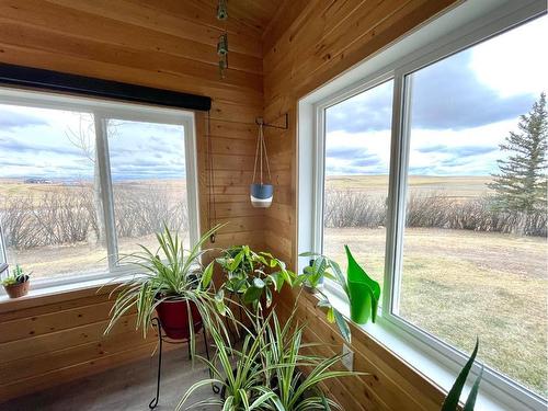 8130 722 Avenue East, Rural Foothills County, AB - Indoor Photo Showing Other Room