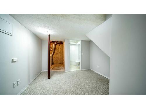 100-630 Sabrina Road Sw, Calgary, AB - Indoor