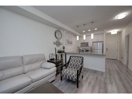 207-30 Mahogany Mews Se, Calgary, AB - Indoor