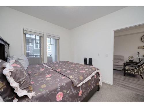 207-30 Mahogany Mews Se, Calgary, AB - Indoor Photo Showing Bedroom