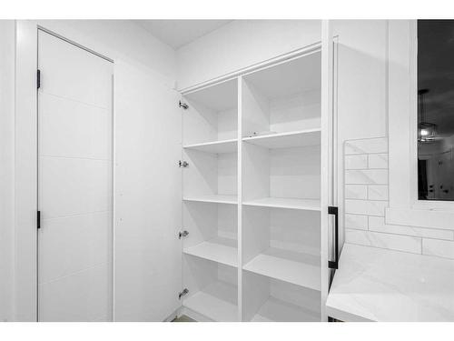 7915 Huntington Street Ne, Calgary, AB - Indoor With Storage