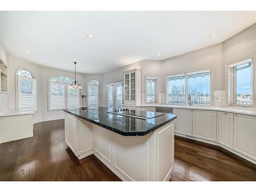 13007 Canso Place Sw, Calgary, AB - Indoor Photo Showing Kitchen