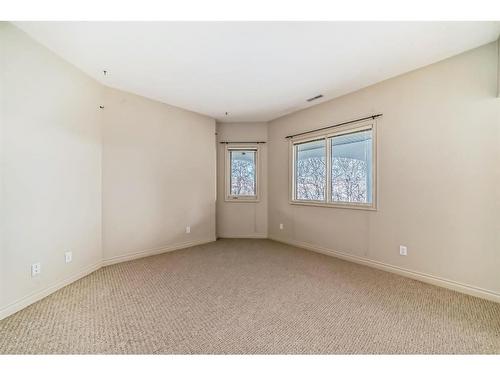 13007 Canso Place Sw, Calgary, AB - Indoor Photo Showing Other Room