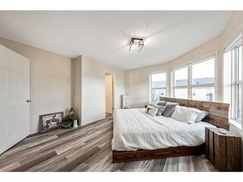 901 Prairie Sound Circle Nw, High River, AB - Indoor Photo Showing Bedroom